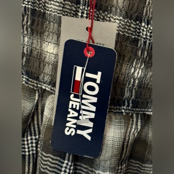 Tommy Jeans Womens Size Medium Plaid Peplum Smocked Top •Scoop Neck Long Sleeves - Picture 14 of 16